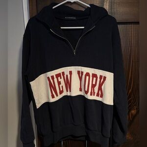 Brandy Melville 1/4 zip, New York